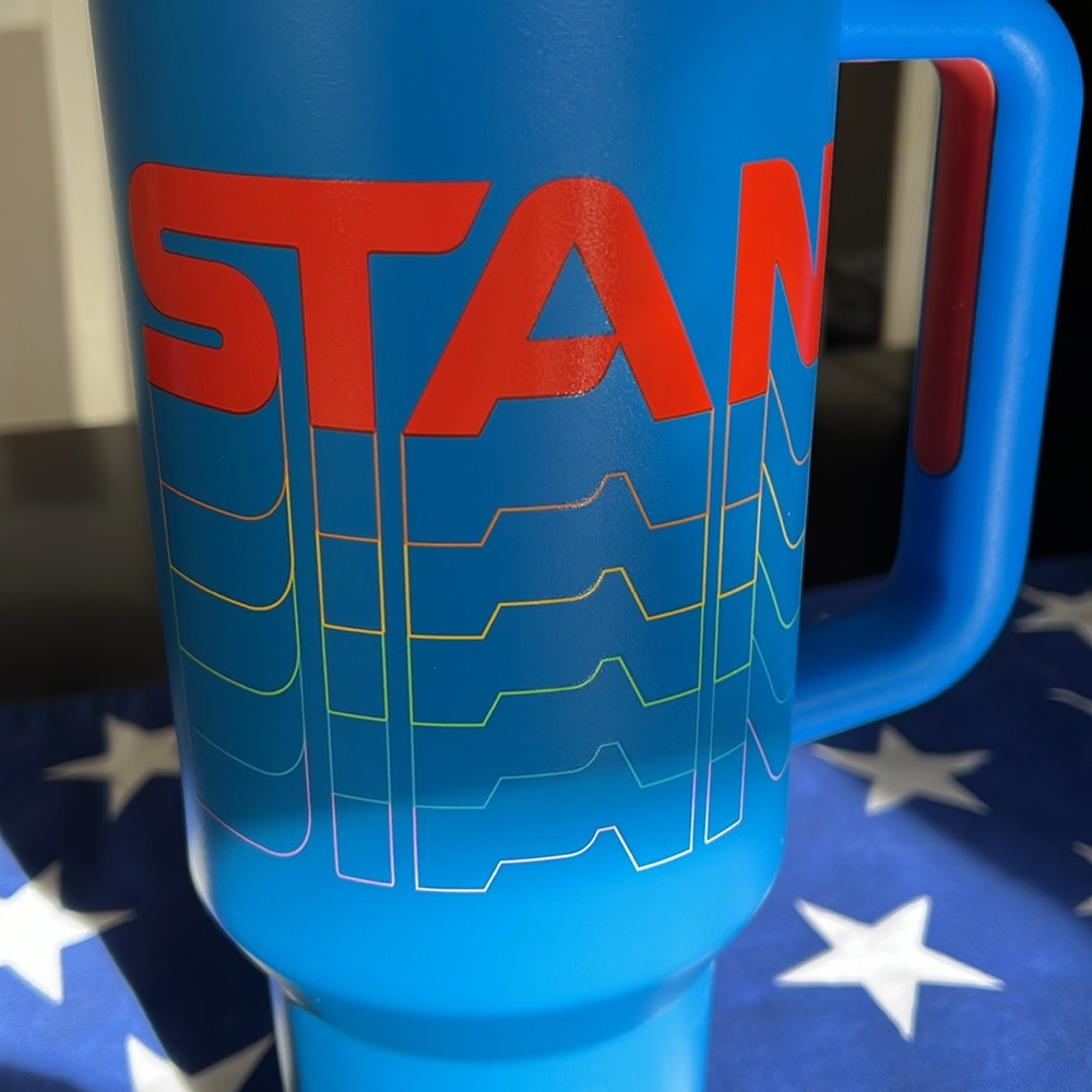 Stanley - Picture 2 of 4